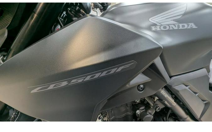 2025 CB500F ABS - Honda
