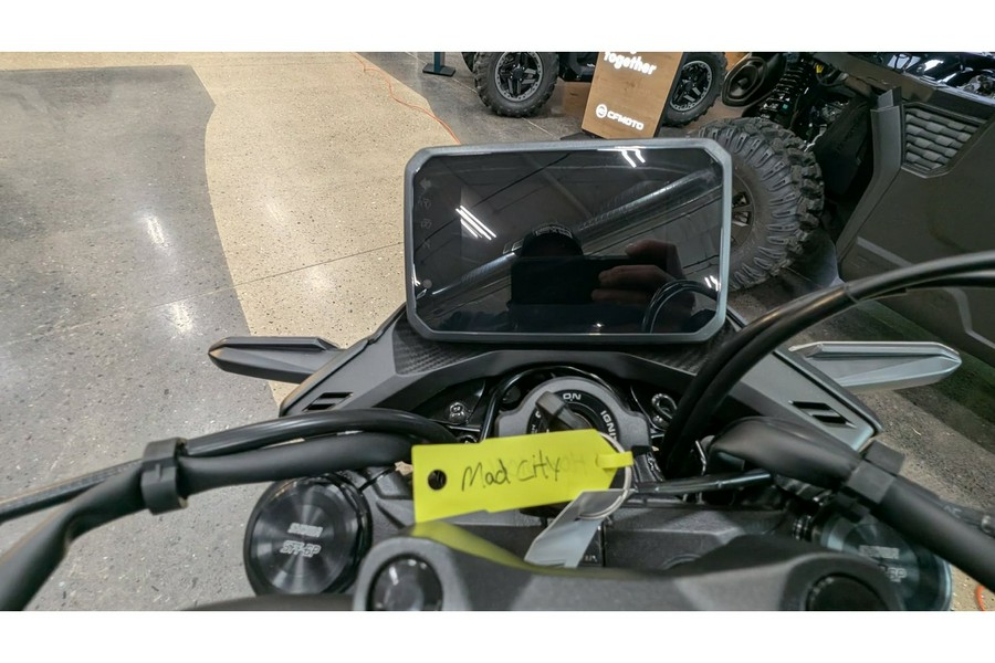 2025 CB500F ABS - Honda