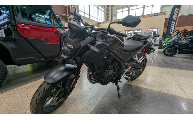 2025 CB500F ABS - Honda