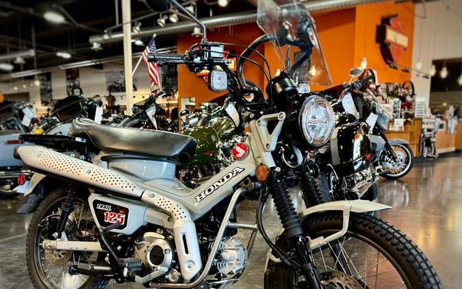 2025 Honda Trail125 Pearl Smoky Gray