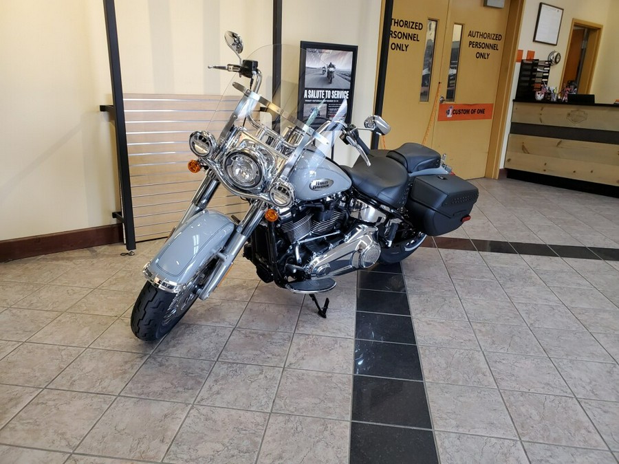 2024 Harley-Davidson Heritage Classic Billiard Gray