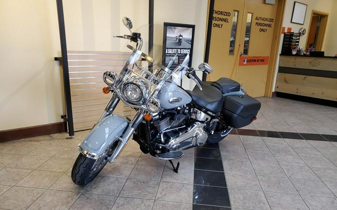 2024 Harley-Davidson Heritage Classic Billiard Gray