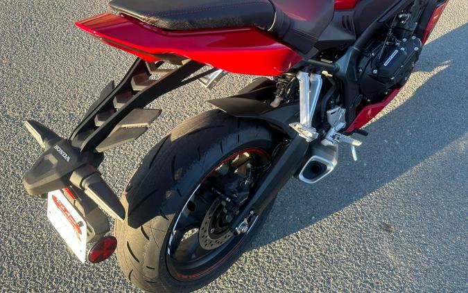 2026 Honda CBR650R E-CLUTCH
