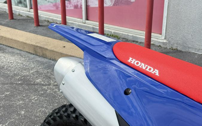 2027 Honda CRF250R Red