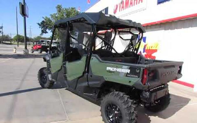 2023 Honda Pioneer 1000-6 Deluxe Crew