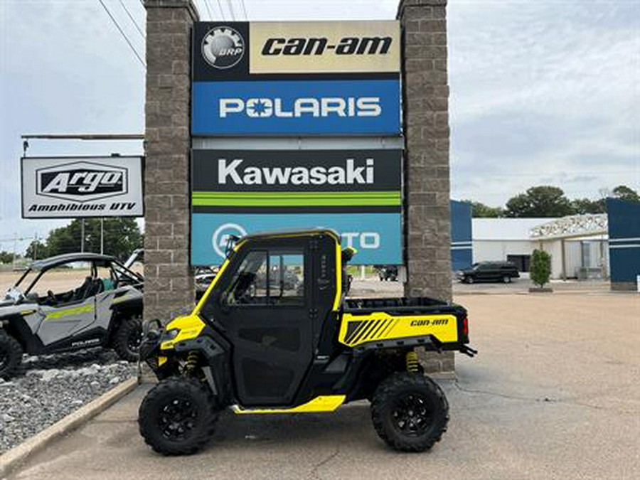 2018 Can-Am Defender X mr HD10