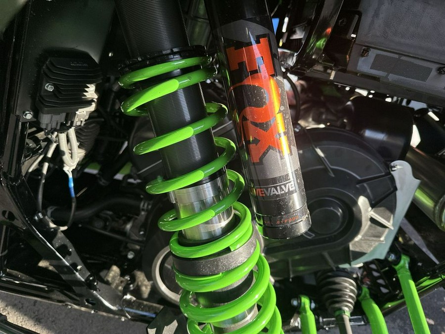 2026 Kawasaki Teryx®5 H2 Deluxe eS