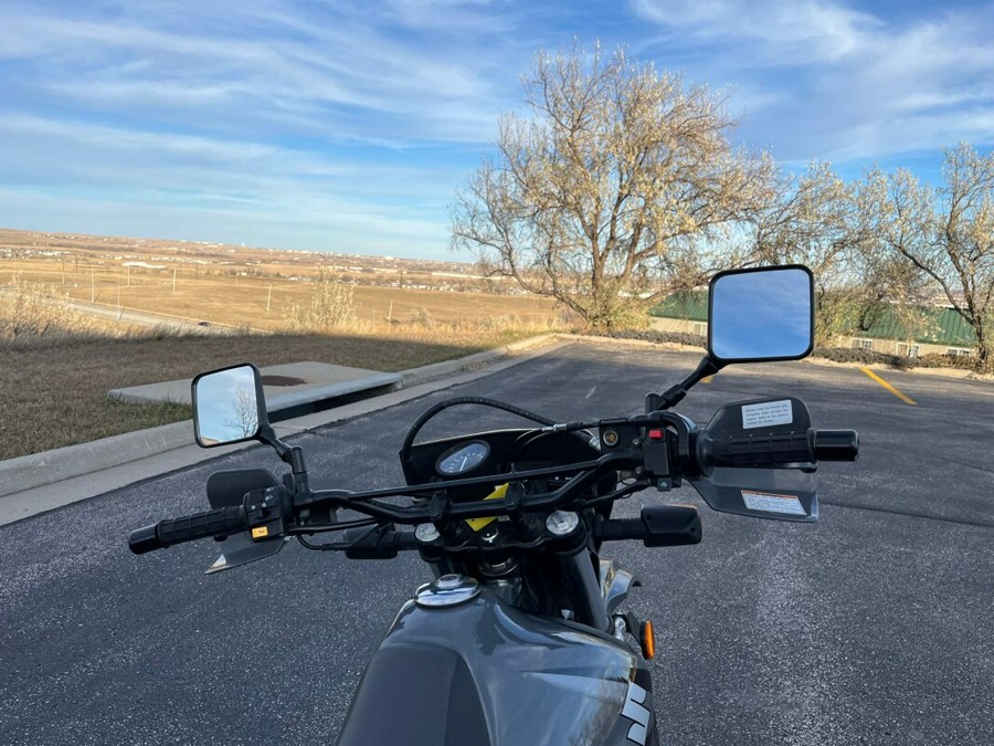 2014 Suzuki DR650SE