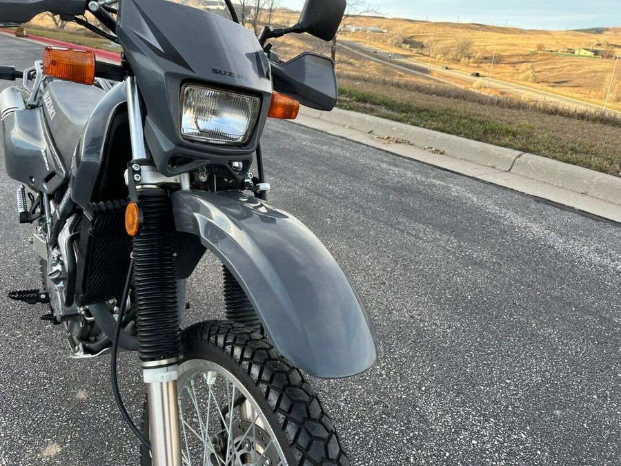 2014 Suzuki DR650SE