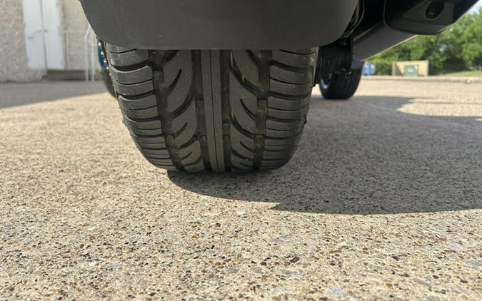 2024 Can-Am Spyder F3 Limited Dark Wheels