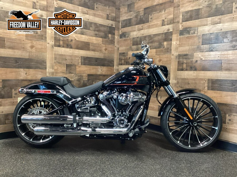 2024 Harley-Davidson Breakout 117 Vivid Black FXBR