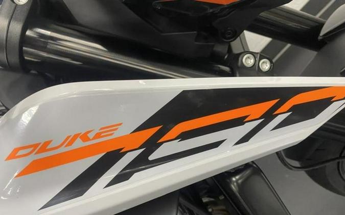 2024 KTM Duke 790