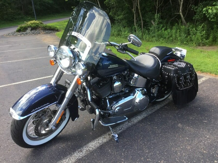 2016 Harley-Davidson® Softail® Deluxe Custom Color Cosmic Blue Pearl