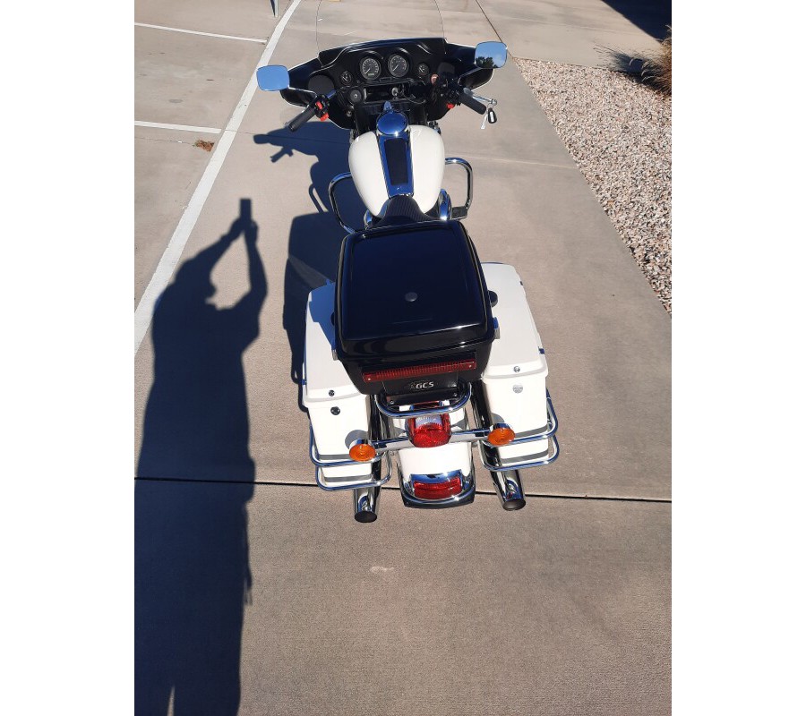 2009 Harley-Davidson® Electra Glide® Standard Birch White