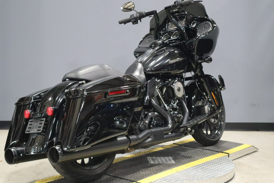 2018 Harley-Davidson Road Glide Special FLTRXS