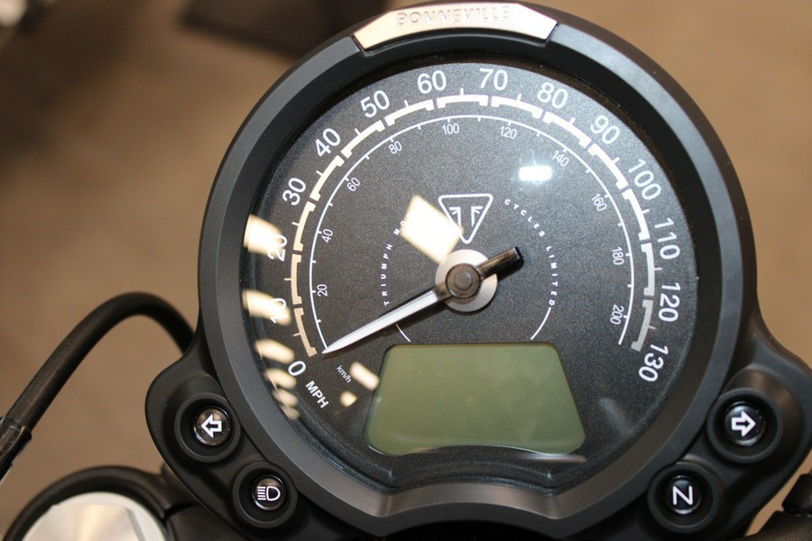 2026 Triumph Bonneville Bobber