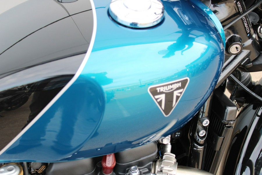 2026 Triumph Bonneville Bobber