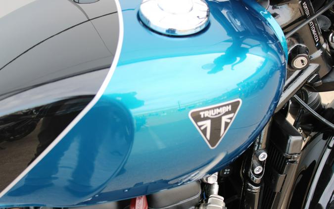 2026 Triumph Bonneville Bobber