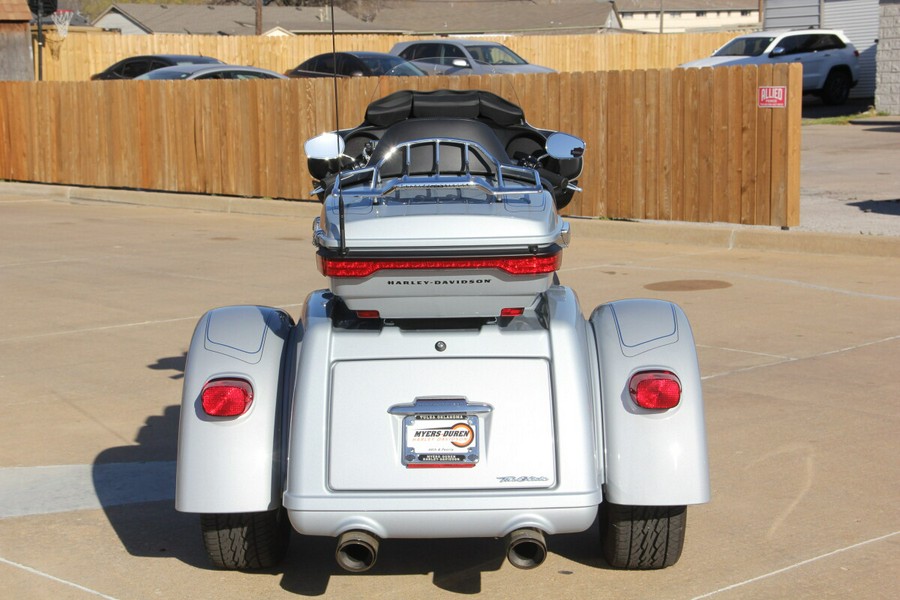 2023 Harley-Davidson Tri Glide Ultra Atlas Silver MTLIC