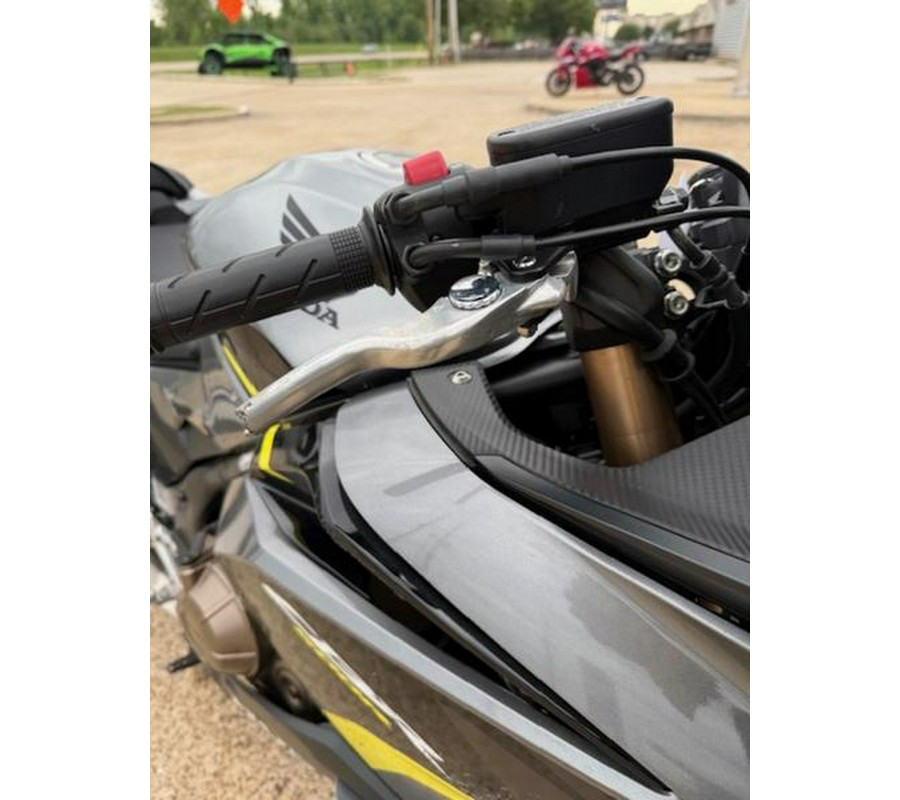 2022 Honda® CBR500R ABS