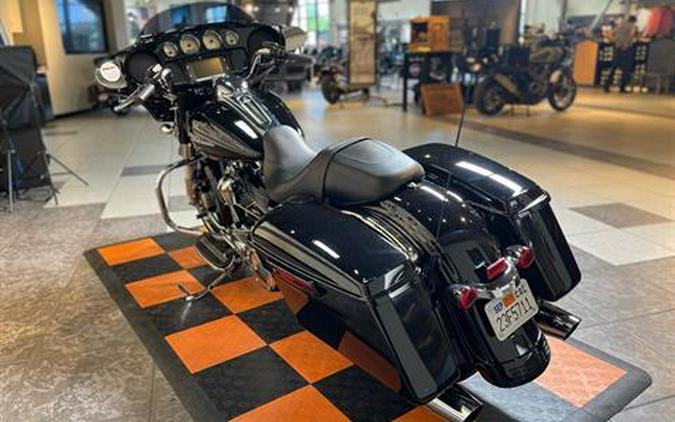 2017 Harley-Davidson Street Glide® Special