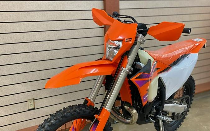 2024 KTM 150 XC-W