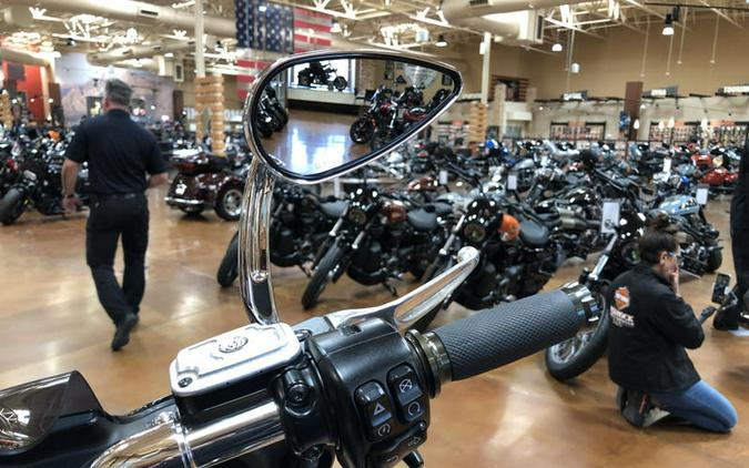 2019 Harley-Davidson® FLHTCU - Electra Glide® Ultra Classic®