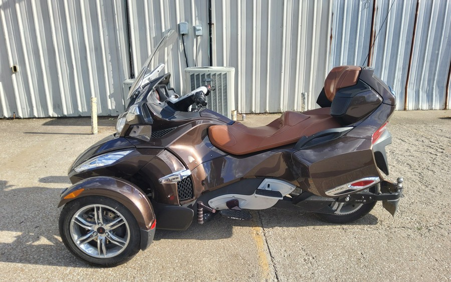 2012 Can-Am™ Spyder Roadster RT