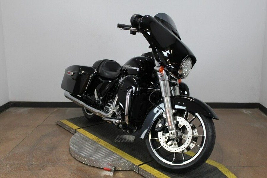 Harley-Davidson Street Glide 2020 FLHX 631421A BLACK