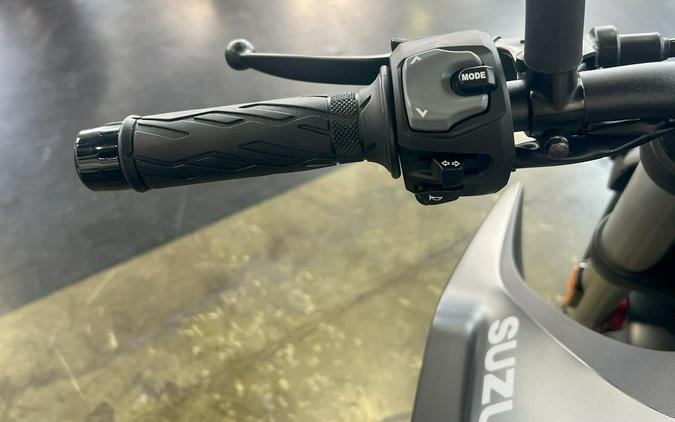 2025 Suzuki GSX-8S