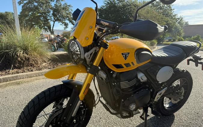 2026 Triumph Scrambler 400 XC