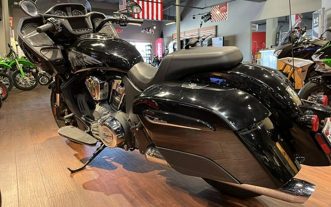 2021 Indian Motorcycle® Challenger® Thunder Black