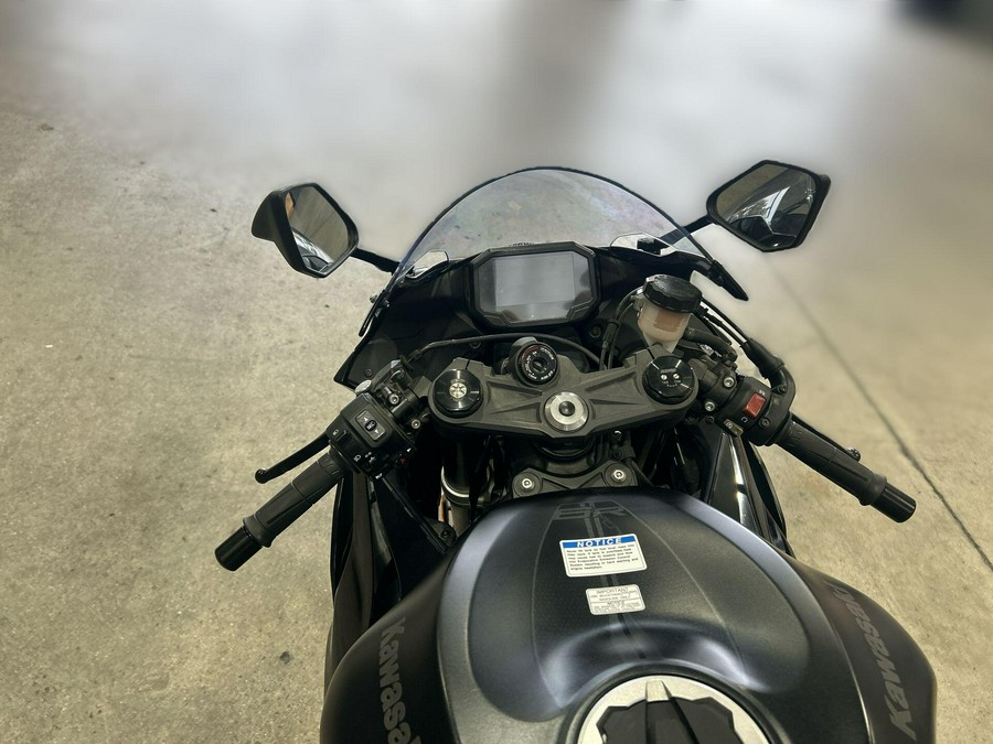 2024 Kawasaki NINJA ZX-6R