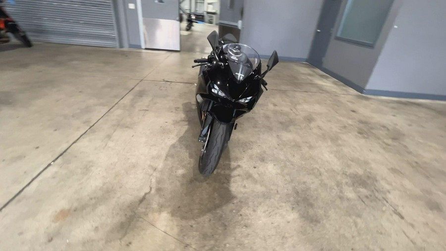 2024 Kawasaki NINJA ZX-6R