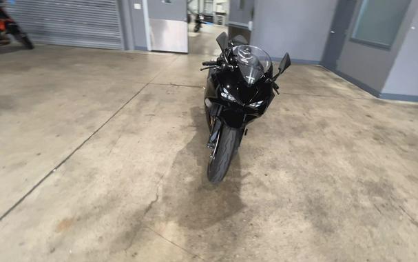 2024 Kawasaki NINJA ZX-6R