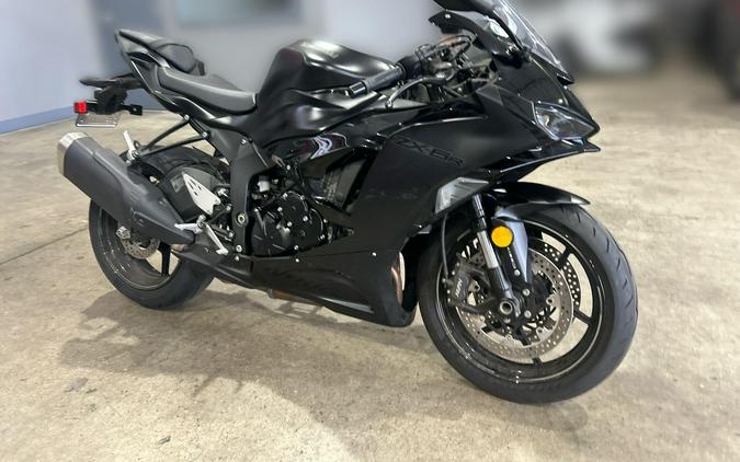 2024 Kawasaki NINJA ZX-6R