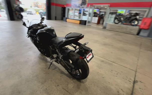 2024 Kawasaki NINJA ZX-6R