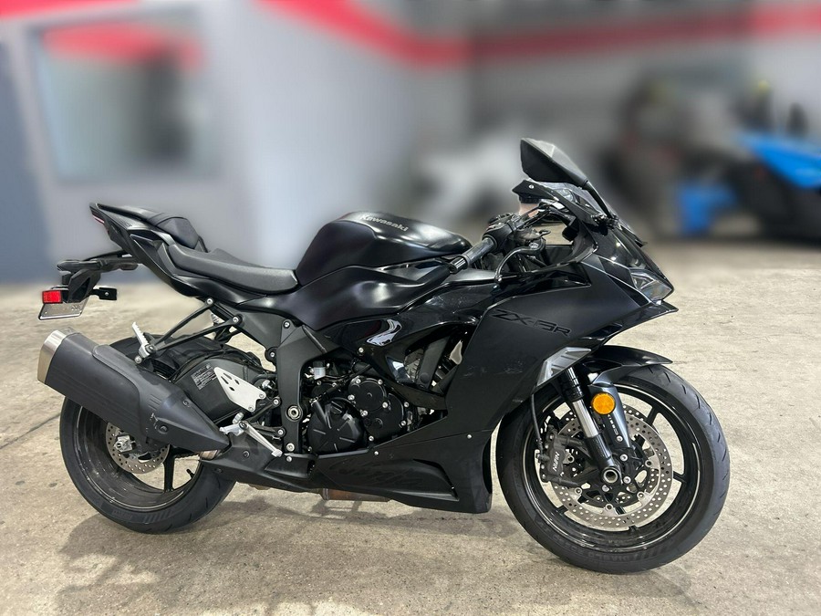 2024 Kawasaki NINJA ZX-6R