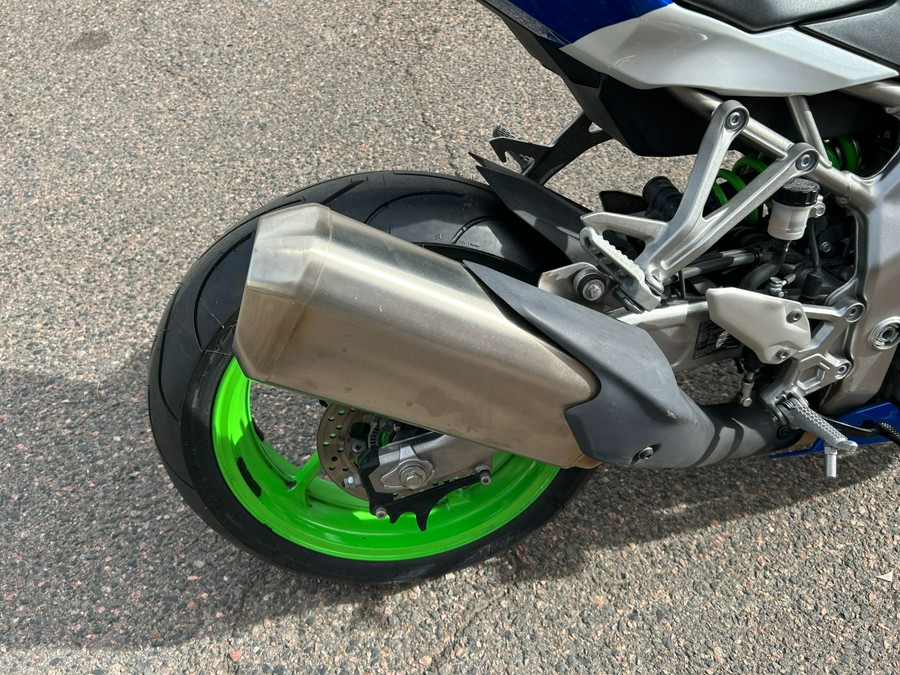 2024 Kawasaki Ninja ZX-4RR 40th Anniversary Edition ABS
