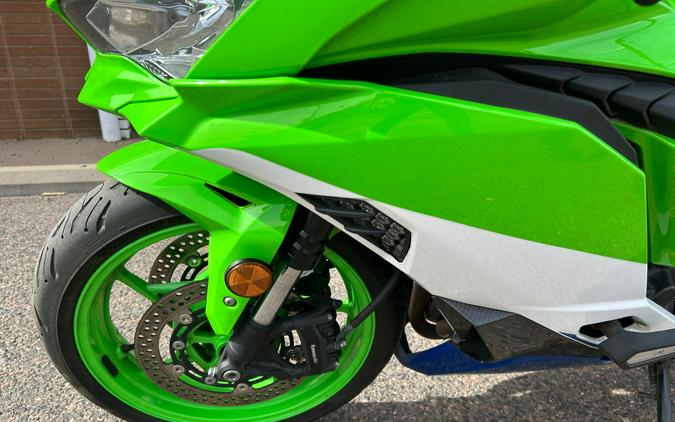 2024 Kawasaki Ninja ZX-4RR 40th Anniversary Edition ABS