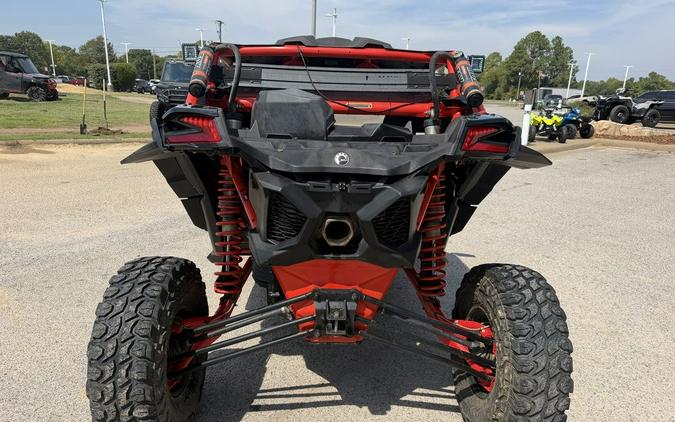 2018 Can-Am® Maverick™ X3 X™ RS TURBO R with Smart-Lok™ Triple Black & Can-Am Red