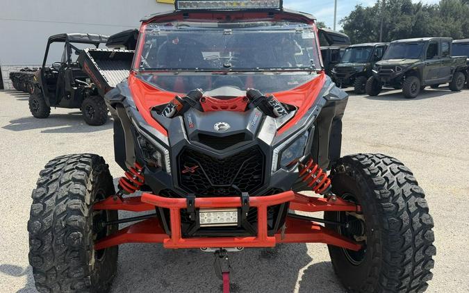 2018 Can-Am® Maverick™ X3 X™ RS TURBO R with Smart-Lok™ Triple Black & Can-Am Red