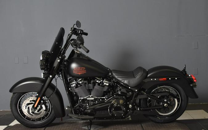 2026 Harley-Davidson Deadwood Black Denim FLHD