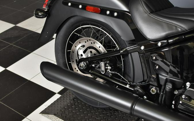 2026 Harley-Davidson Deadwood Black Denim FLHD