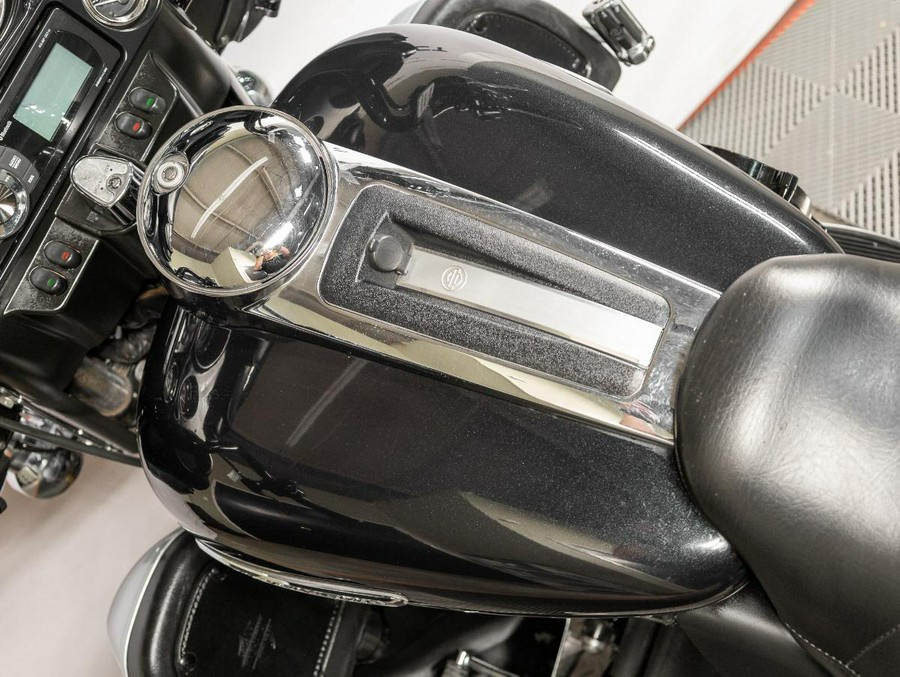 2013 Harley-Davidson Electra Glide - $7,999.00