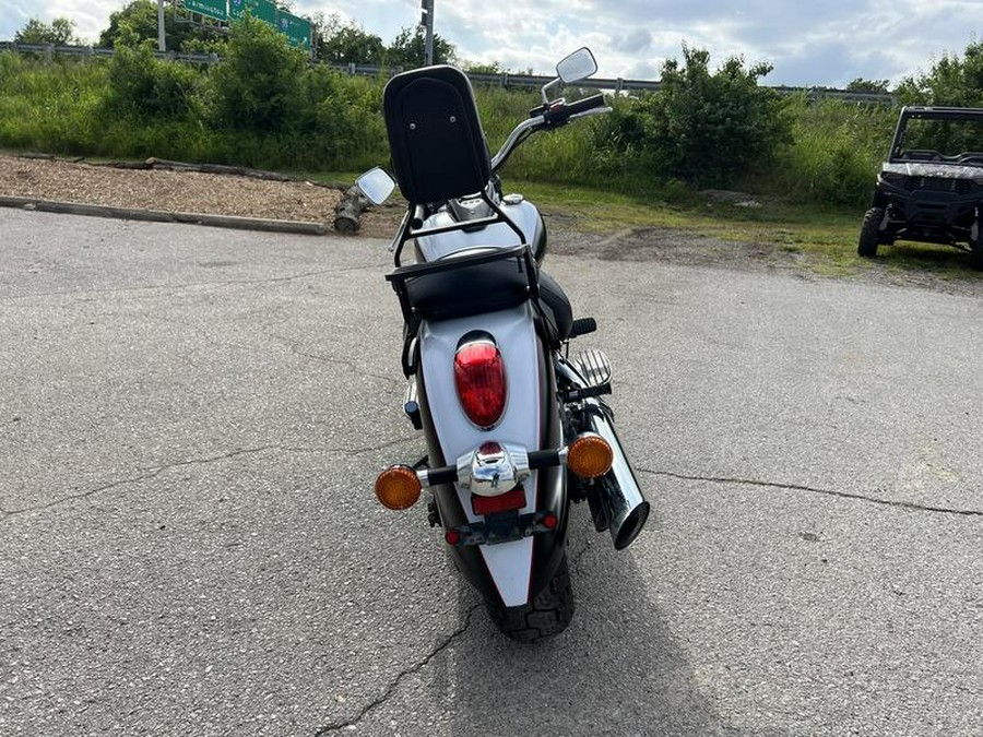 2013 Kawasaki Vulcan® 900 Classic