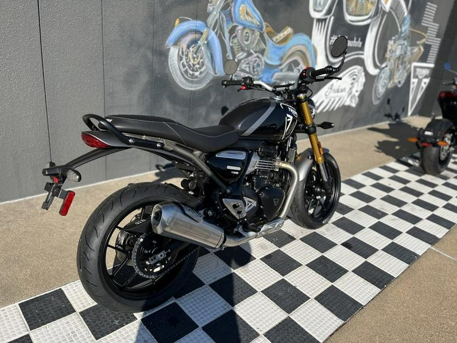 2025 Triumph Speed 400 Phantom Black / Storm Grey