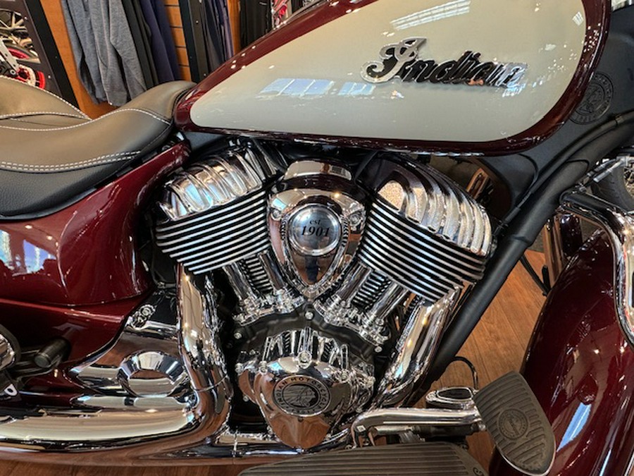2025 Indian Motorcycle® Springfield® Base