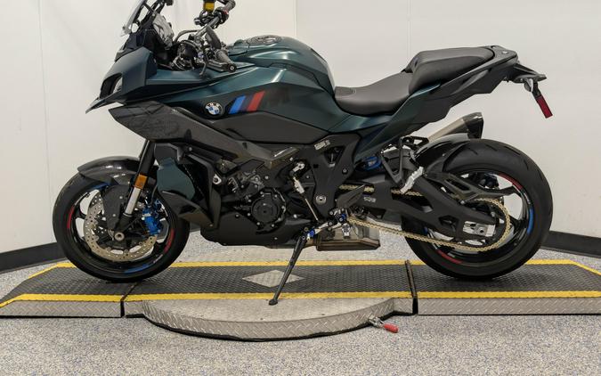 2026 BMW M 1000 XR