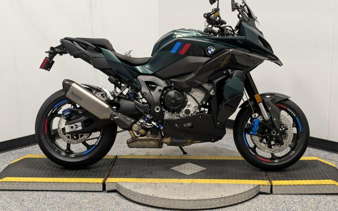 2026 BMW M 1000 XR